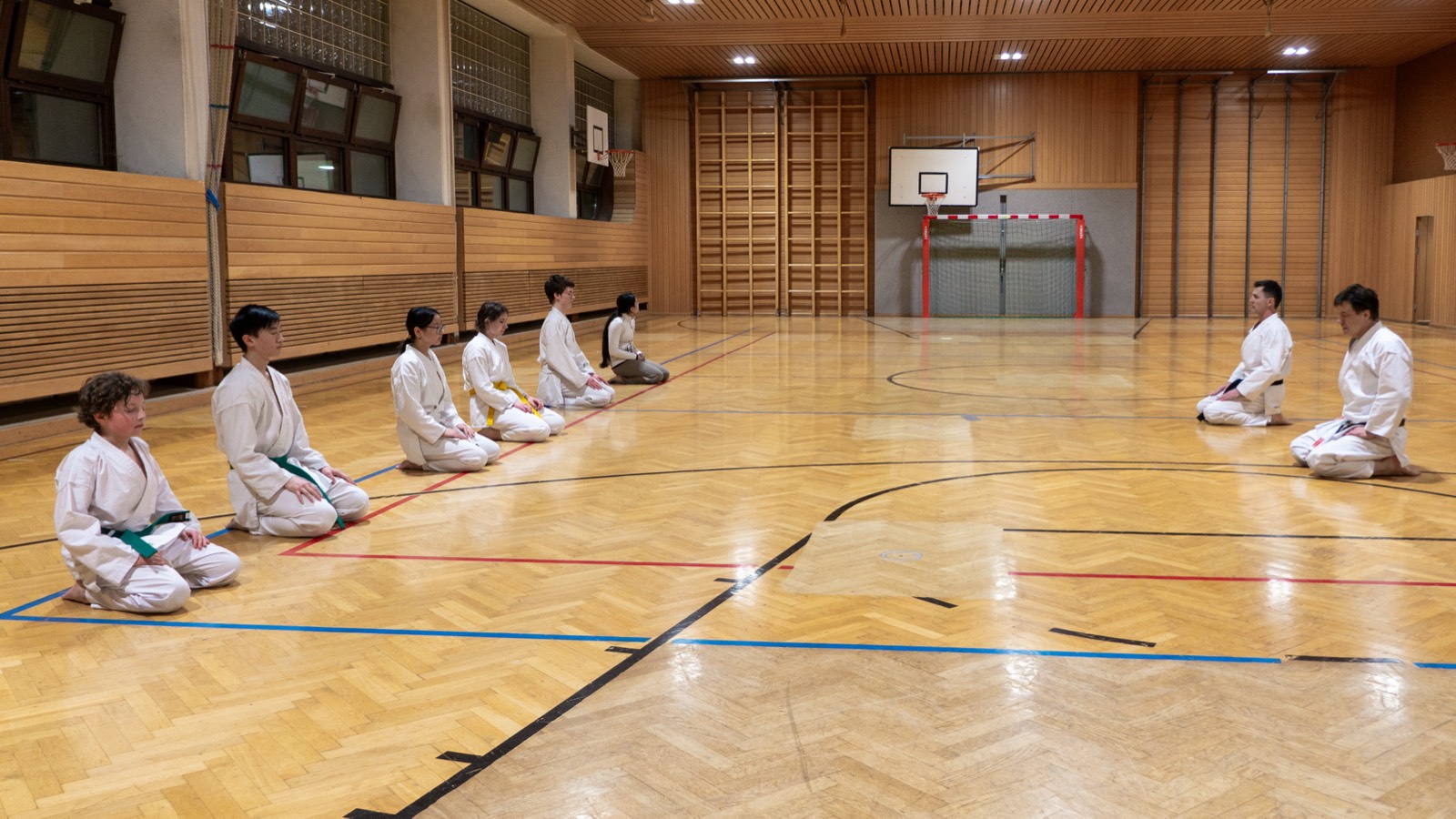 Seiza-Meditation im Dojo — Fudoshin Karate-Do Wien